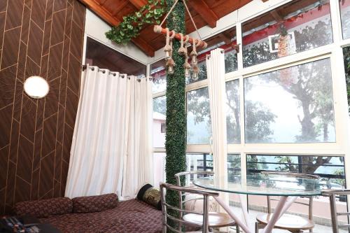 Bhowali Casa | Naini's Nest Alpine View