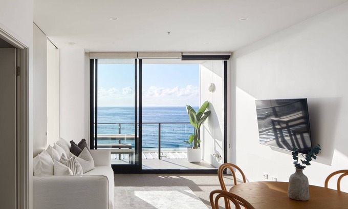 Newcastle Apartamento | Nalu - holiday apartment overlooking Newcastle Beach
