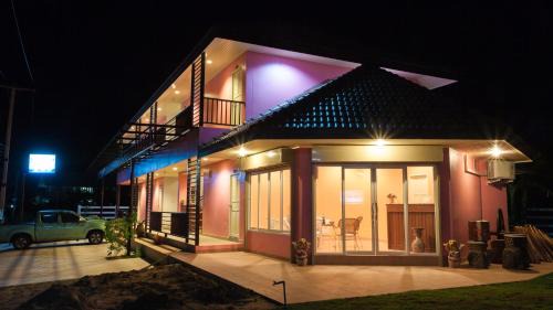 Pak Nam Pran Hotel | Nam Talay Resort
