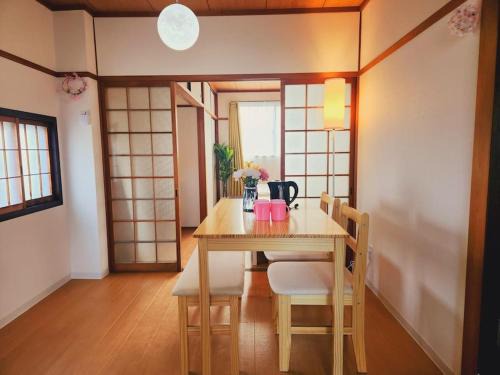 Naniwa Apartamento | Namba Station 1 station 4 people Japanese feel iris 4L