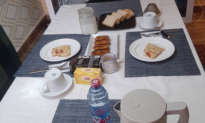 Koforidua Casa | Nana Adu's Guesthouse