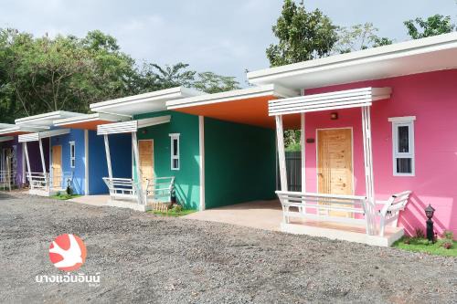 Makham Tia Complejo | Nang-an Inn Resort