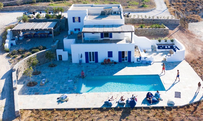 Naousa Casa | NAOUSSA MAGIC SAE VIEW / 10 MINUTES WORK TO THE BAECH