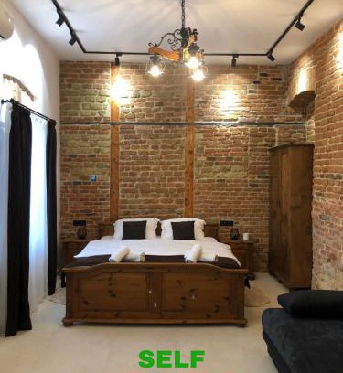 Old Town Apartamento | Napoca Brick&Barrel