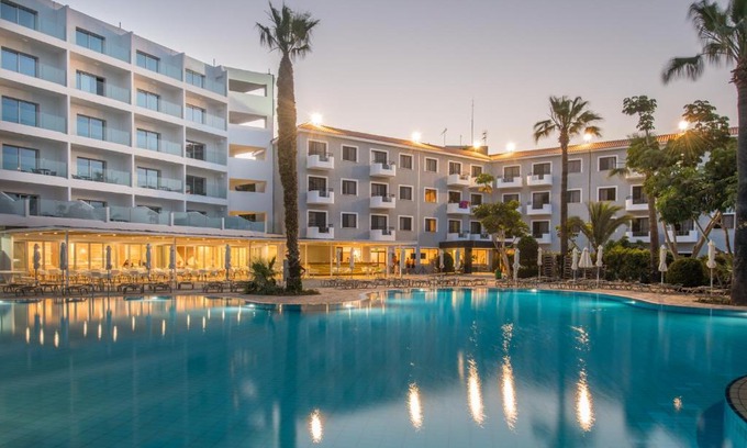 Protaras Apartamento | Narcissos Waterpark Resort