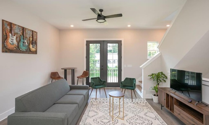 Nashville Casa | Nash Boutique Stay 3 bd Parking 12 min to DT