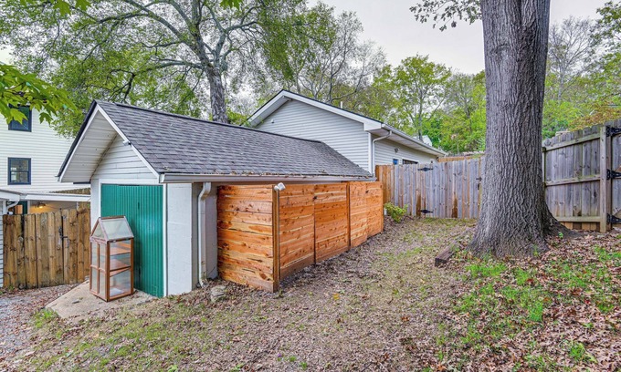 Sylvan Park Cabaña | Nashville Cottage: 4 Mi to Dtwn!