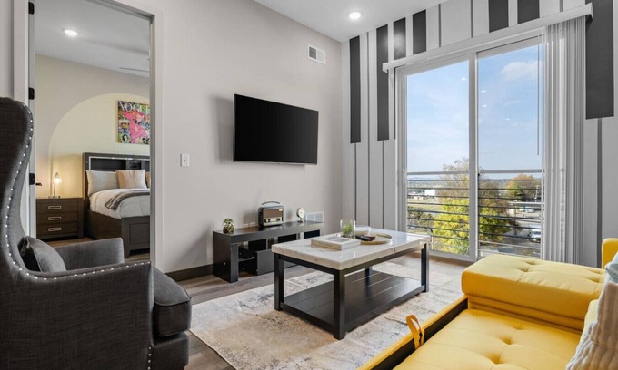 South Nashville Apartamento | Nashville Getaway + Free Parking, Sleeps 4