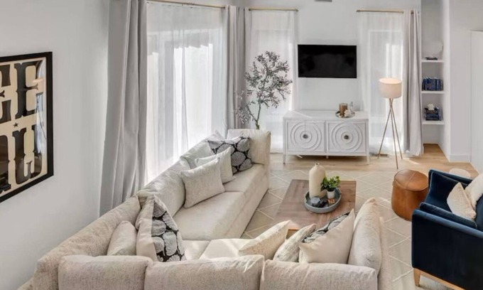 East Bank Casa | Nashville Luxury Penthouse