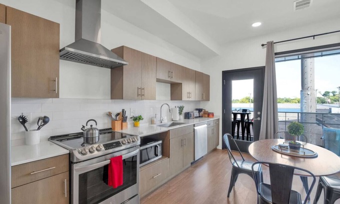 Edgehill Apartamento | Nashville Retreat: Stylish Condo Near Broadway