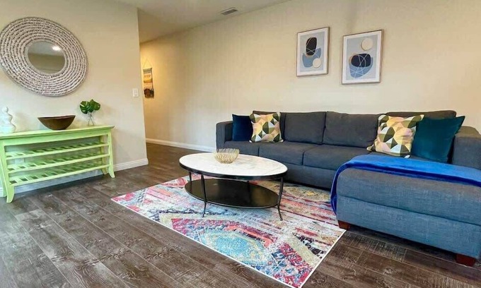 National City Casa | National City Gem! 3 BD/2.5 BTH