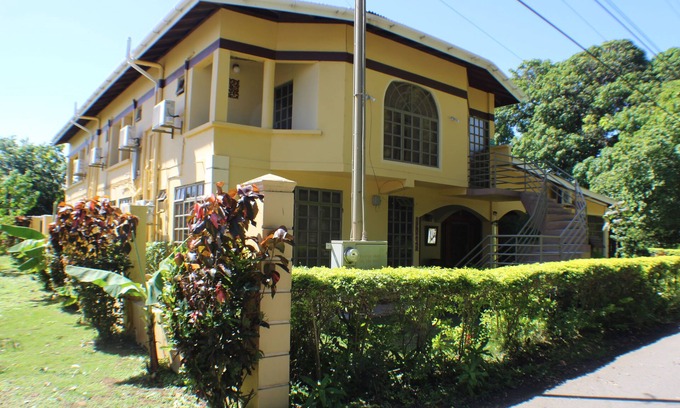 Bon Accord Village Casa | Native Abode