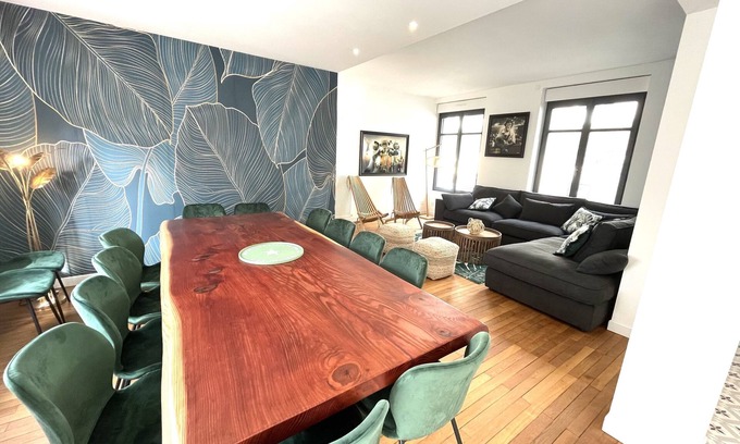 Saumur Casa | Natur'île Large gîte with heated indoor pool all year round
