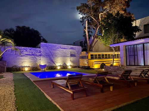 Colonia Campestre Casa | Naturally bright stay for 3 plus pool
