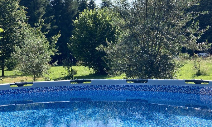Le Lindois Alquiler De RV | Nature filled family eco-retreat