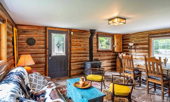 South Bruce Peninsula Chalet De Esquí | Nature Lovers Retreat log home - L'il Ranch