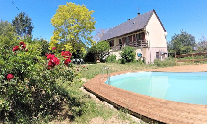 Pradinas Casa | NATURE PARADISE / PRIVATE POOL 10 METERS