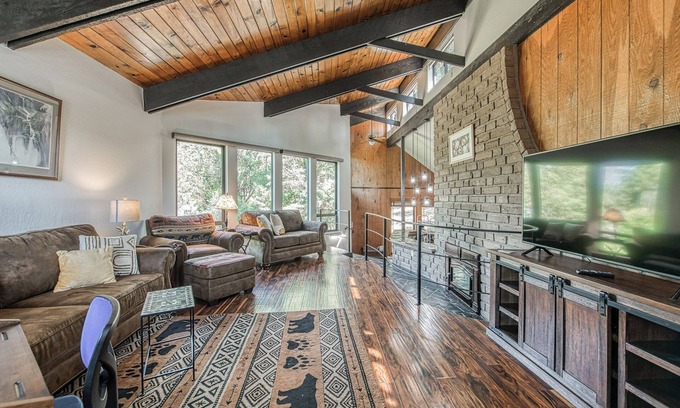 Yosemite Forks Casa | Nature's Embrace