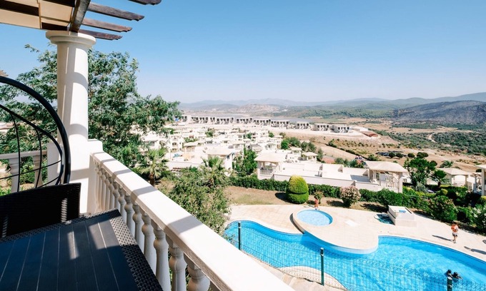 Bogazici Villa | Nature View Villa w Pool 5 min to Beach in Milas