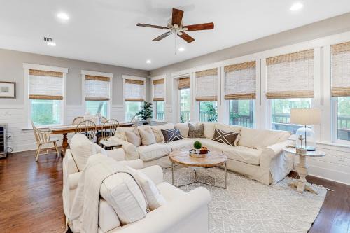 Santa Rosa Beach Casa | NatureWalk - River Oats