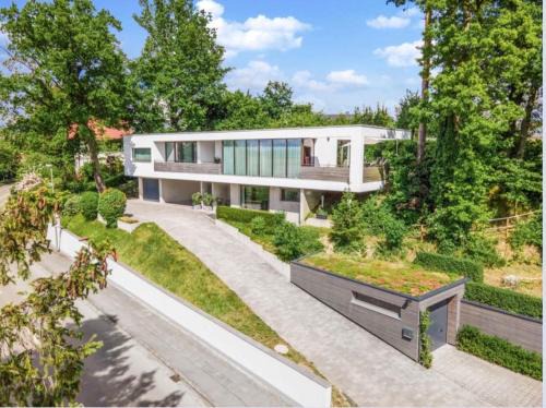 Voehringen Apartamento | NaturOase, Moderne Architektur - Arbeitsplatz - Klimaanlage - Parkplatz - Waschmaschine