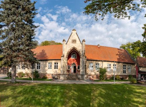 Naumburg Casa | Naumburger Wein & Sekt Manufaktur - Pension 1824
