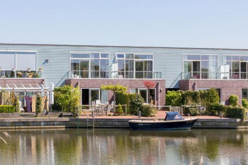 Oude-Tonge Complejo | Nautic Rentals - Marinapark Oude-Tonge