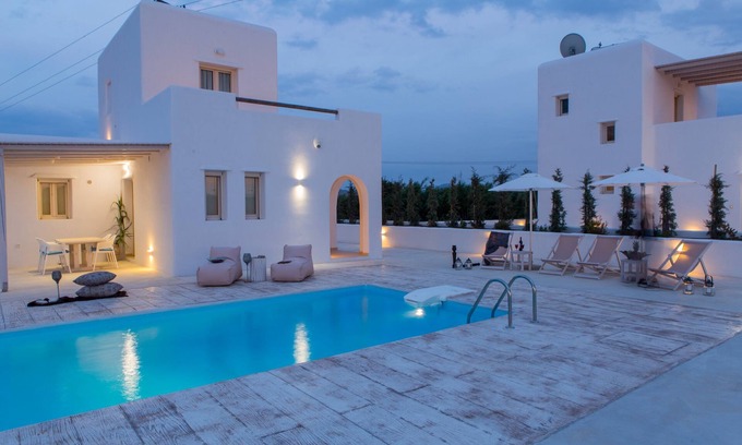 Naxos Town Villa | Naxian Lounge Estate | 2 Villas privadas en Naxos