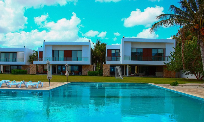Telchac Puerto Casa | Naxos 3 Villas Complex