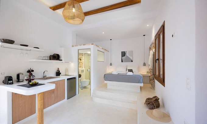 Filoti Casa | Naxos Boutique Suites