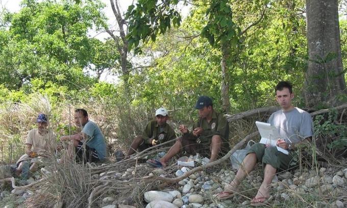 Bardia Apartamento | nBardiya Jungle Retreat - campsite 4