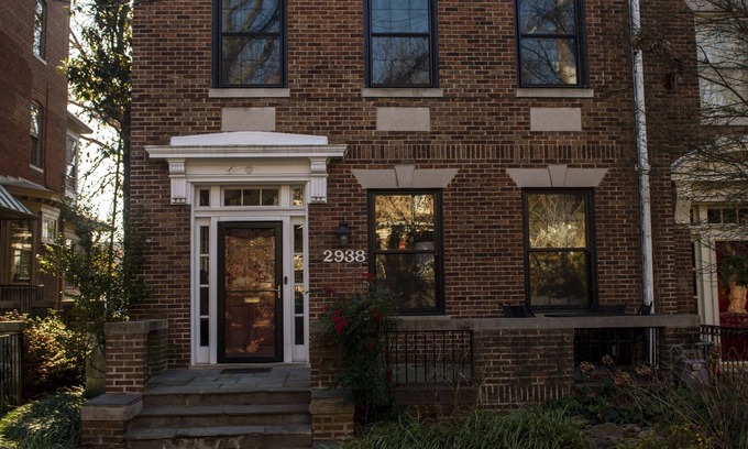 Forest Hills Apartamento | Big and Comfy in Forest Hills\Cleveland Park by the Metro & Zoo! King Size Bed!