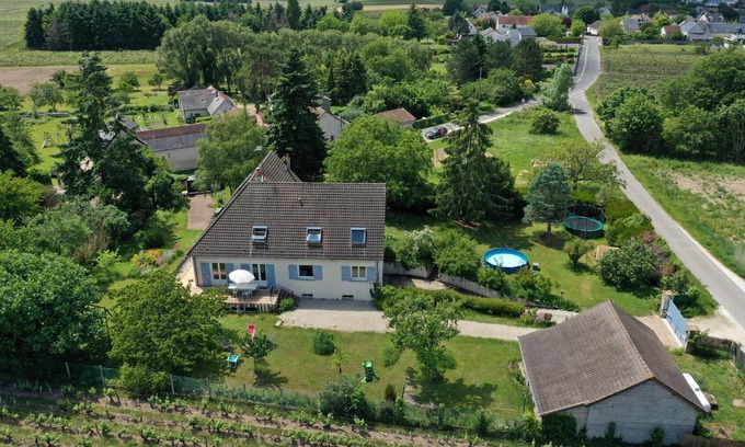 Montlouis-sur-Loire Casa | Chez Lucie en el apartamento independiente Touraine