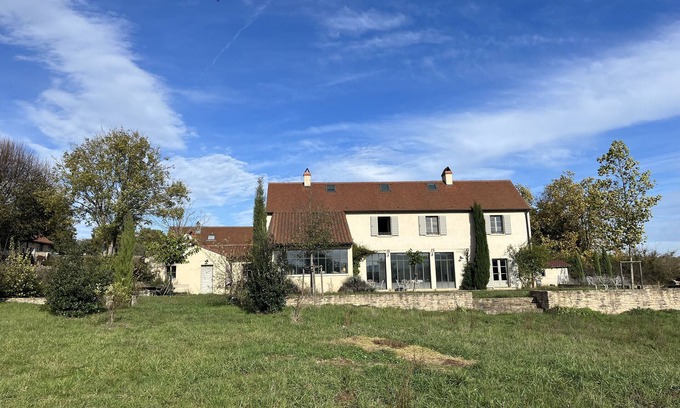 Chapaize Casa | Cerca de Cluny - Casa nueva, amplia y luminosa en el corazón del campo