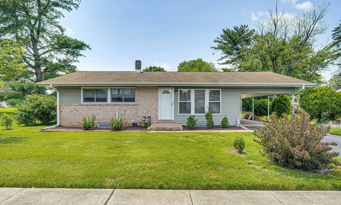 Camp Hill Casa | Near Dtwn Harrisburg: Stylish Home w/Patio & Yard