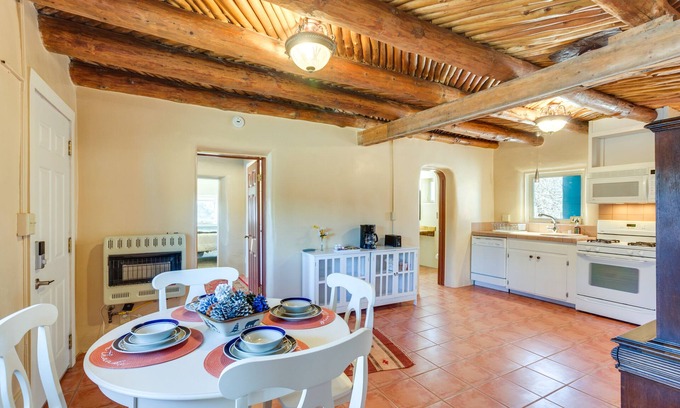 Mora Cabaña | Near Hiking & Skiing: Mora Cottage w/ Mtn Views