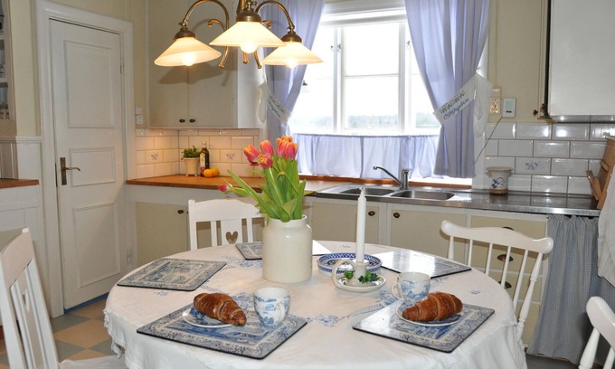 Saffle Municipality Casa | Alojamiento de 4 habitaciones en Finnestad