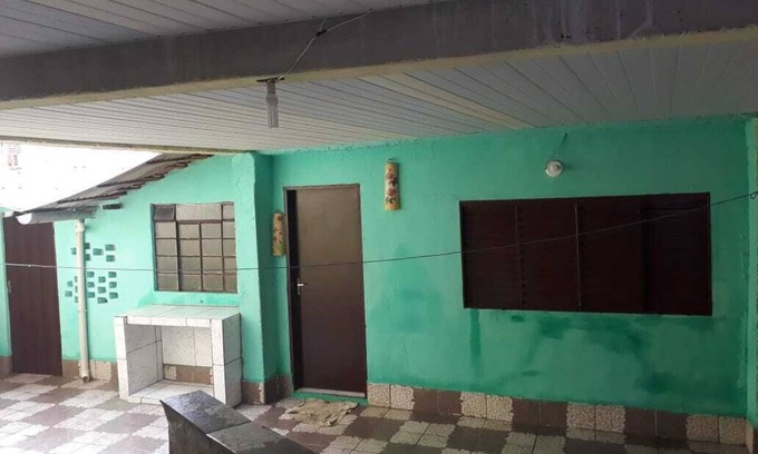 Guaratingueta Casa | Cerca de mercado y panadería.