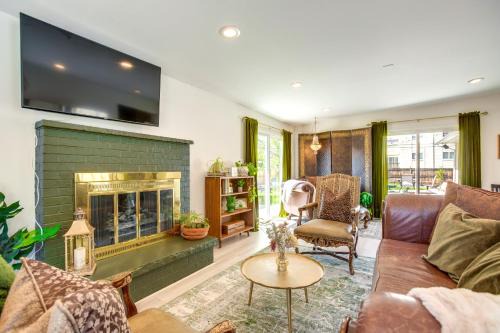 Kipling Casa | Near Shops and Eats Elegant Home in Wheat Ridge!