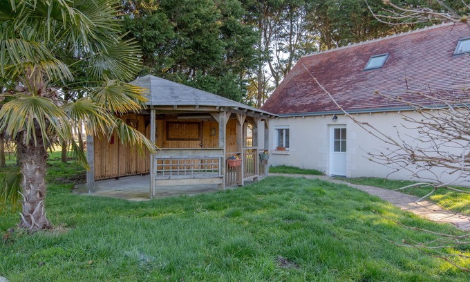 Chemery Casa | Near the kiosk*Gîte aux portes des Châteaux *** (French only)