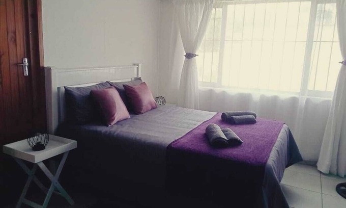 Leisure Bay Casa | Neat 2 bedroomed accommodation near the beach in a Nature Conservation Area