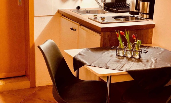 Altstadt Apartamento | Nueva planta: apartamento de una habitación en la planta baja - Altstadthaus / Ferienwohnungen Görlitz