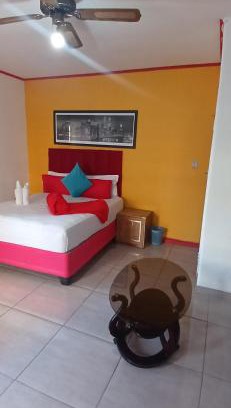 Parow Cama Y Desayuno | Neo & Ruks Guest Houses parow 4