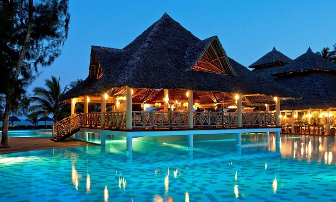 Galu Kinondo Hotel | Neptune Palm Beach Boutique Resort & Spa All Inclusive