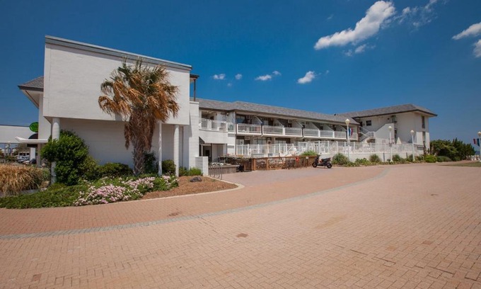 Northeast Virginia Beach Apartamento | Neptune's Palace Condo