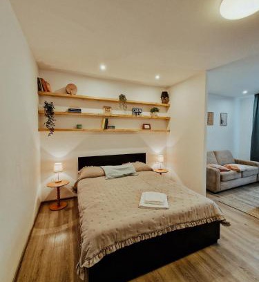 Cluj-Napoca Apartamento | Nest and Rest