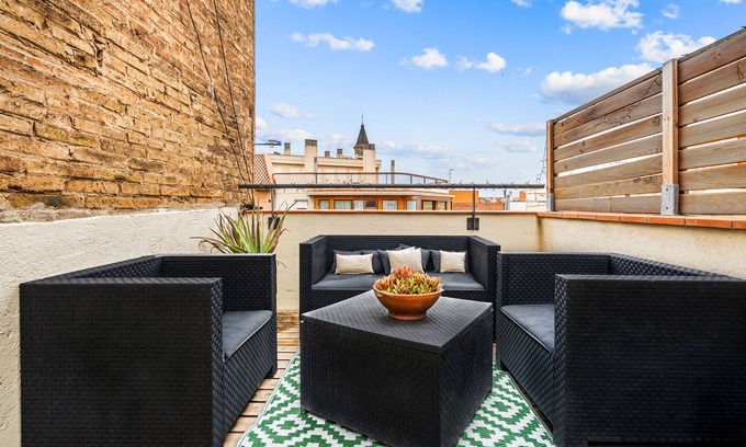 Hostafrancs Apartamento | This apartment is a 2 bedroom(s), 1 bathrooms, located in Barcelona, .