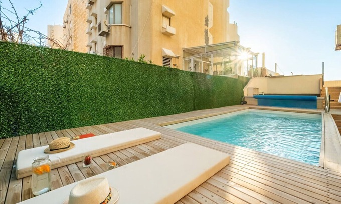 Netanya Apartamento | Netanya Beach & Pool Comfort Stay