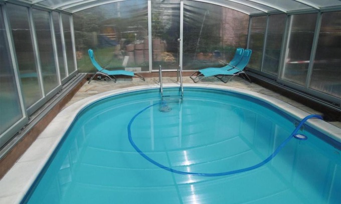 Pyrbaum Casa | NEU Ferienhaus mit Poolhalle und Sauna