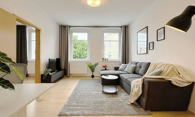 Schonebeck Apartamento | NEU: Morgensonne: 55m² 2-Zimmer Wohnung in Schönebeck für bis zu 4 Gäste